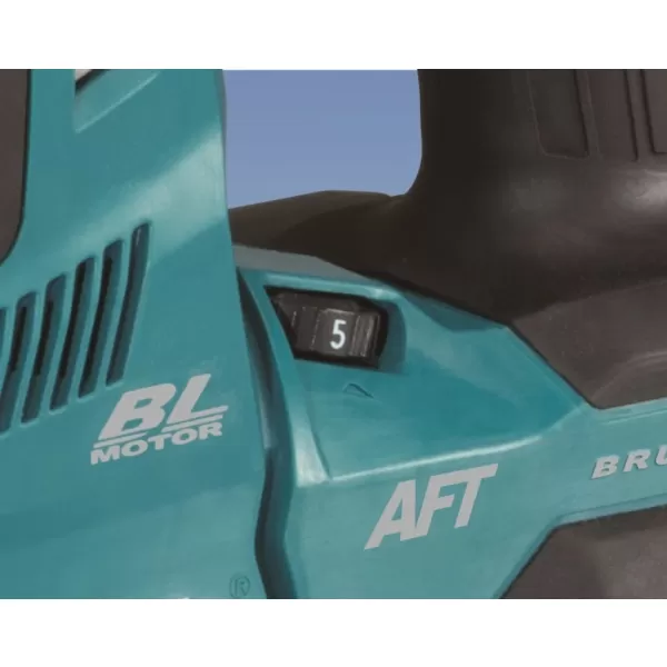 Aku kladivo s výměnným sklíčidlem a AWS XGT 40V bez aku Makita HR002GZ03