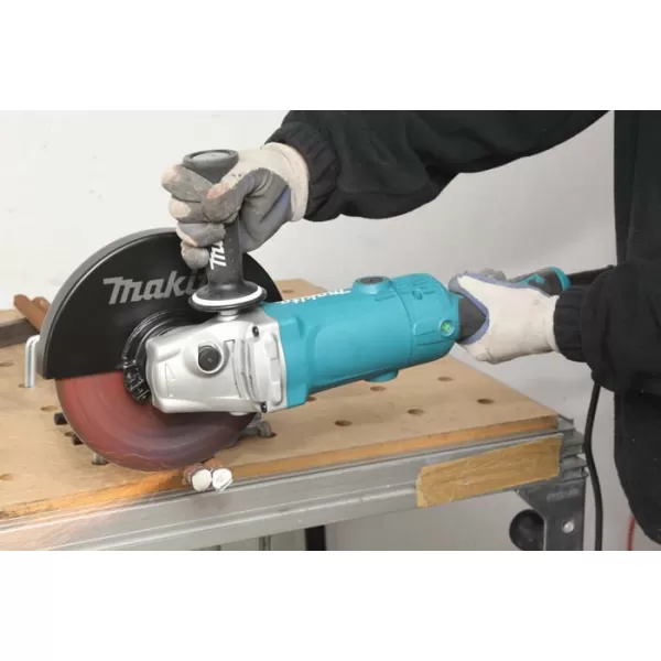 Úhlová bruska s elektronikou 230mm 2000W Makita GA9050R