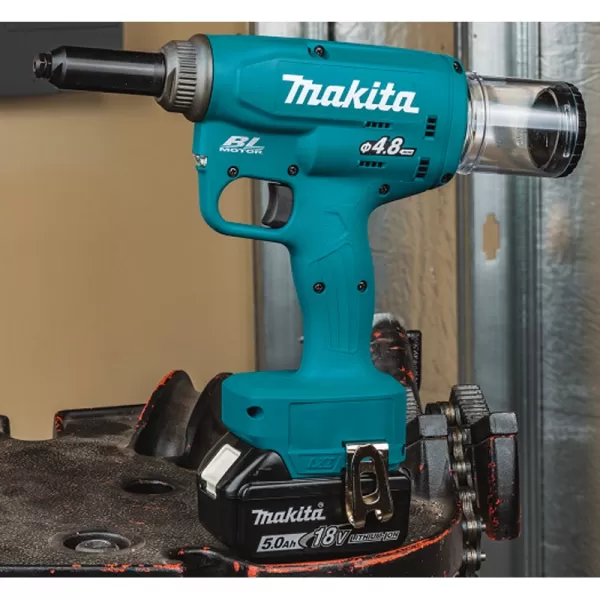 Aku nýtovačka 18V/3,0 Ah Makita DRV150RFJ