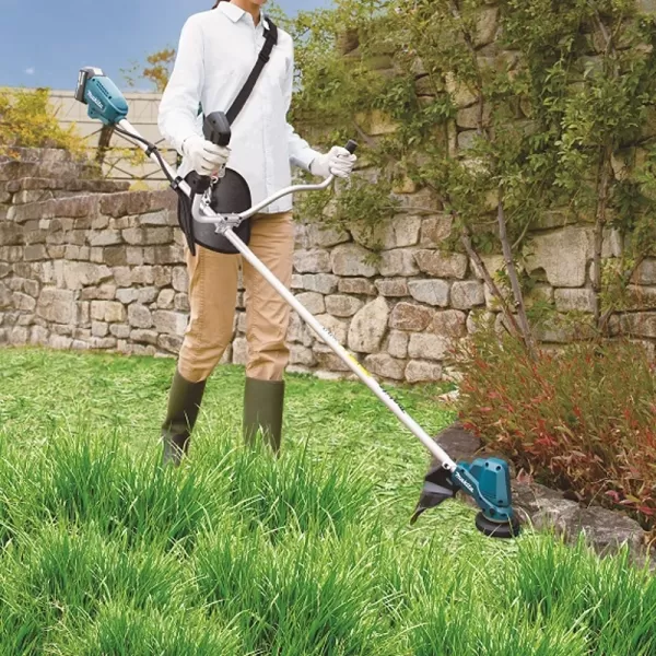 Aku křovinořez Li-ion LXT 18V 2x5,0Ah Makita DUR190URT3