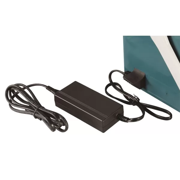 Aku termobox 7l Li-ion XGT 40V bez aku Makita CW003GZ01