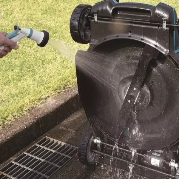 Aku sekačka s pojezdem 530mm Li-ion LXT 2x18V bez aku Makita DLM539Z