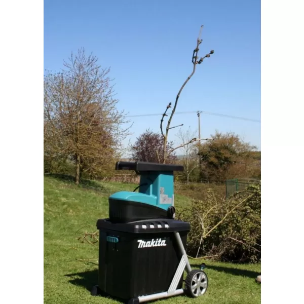 Elektrický drtič větví Makita UD2500