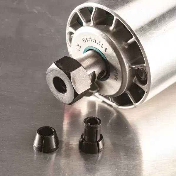 Aku kombinovaná frézka s příslušenstvím Li-ion XGT 40V 2x4,0Ah Makita RT001GM209