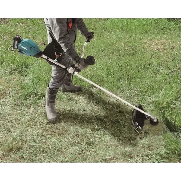 Aku křovinořez Li-ion XGT 40V bez aku Makita UR006GZ02