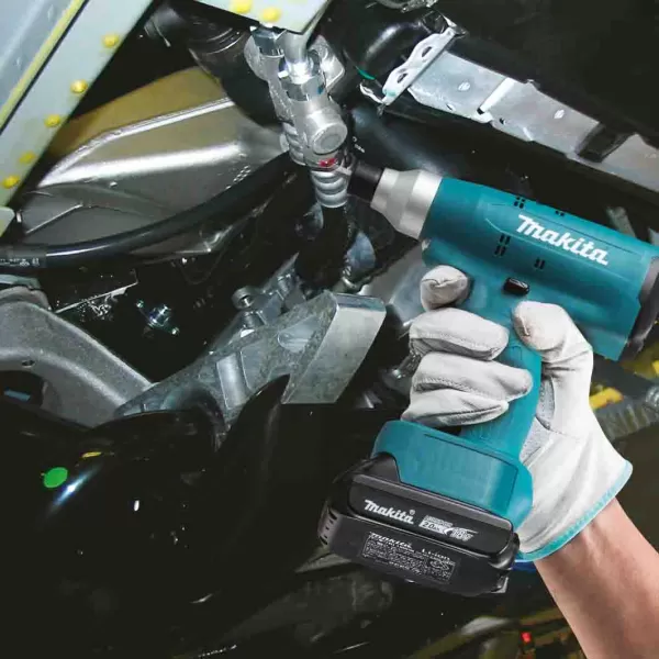 Aku šroubovák Li-ion LXT 18V bez aku Makita DFT060TMZ