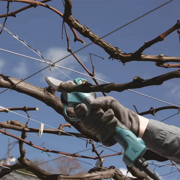 Aku nůžky na vinnou révu Li-ion LXT 18V bez aku Makita DUP180Z