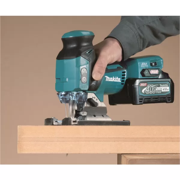 Aku bezuhlíková přímočará pila Li-ion XGT 40V 2x4,0Ah Makita JV001GM201