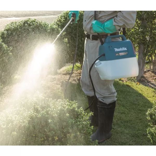 Aku postřikovač 5 l Li-ion CXT 12V bez aku Makita US053DZ