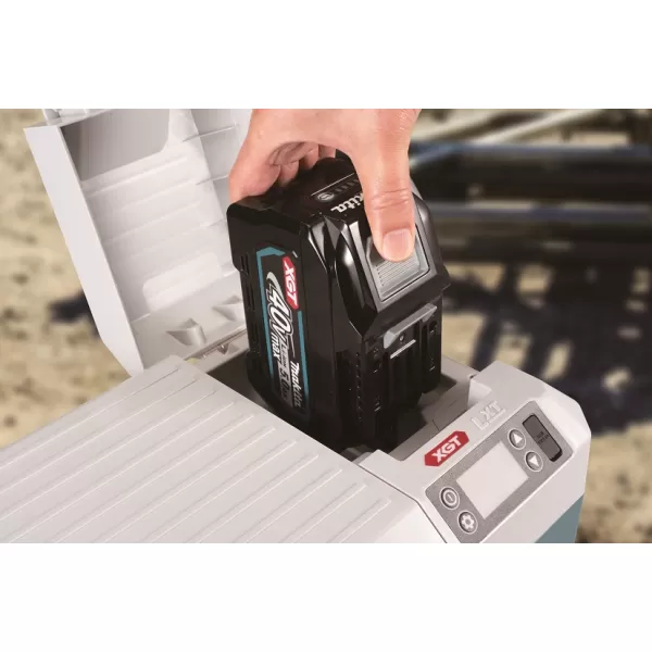 Aku termobox 7l Li-ion XGT 40V bez aku Makita CW003GZ01