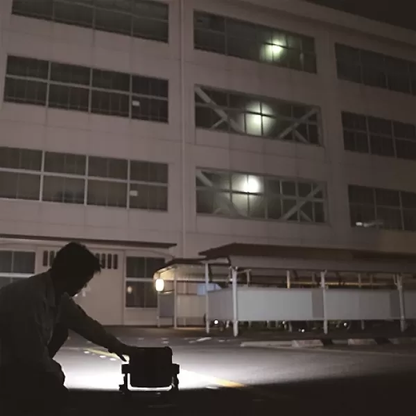 Aku LED svítilna Li-ion LXT 14,4V + 18V bez aku Makita DEADML809