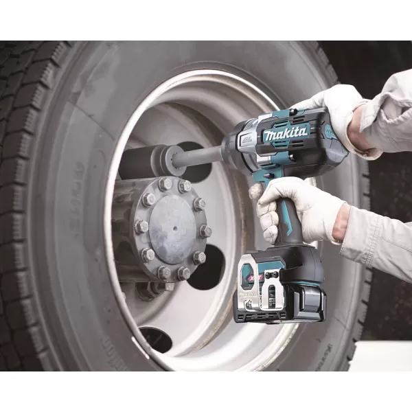 Aku rázový utahovák 3/4" Li-ion XGT 40V bez aku Makita TW011GZ